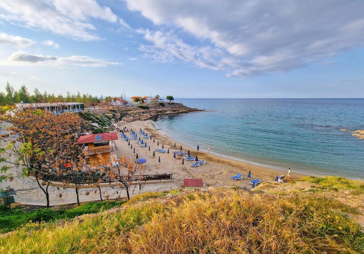 Villa Diana - 200 Meters From Kapparis, Fireman'S Beach Paralimni Exterior photo
