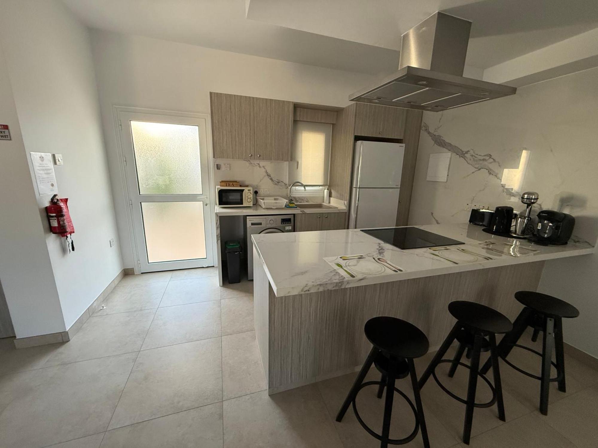 Villa Diana - 200 Meters From Kapparis, Fireman'S Beach Paralimni Exterior photo